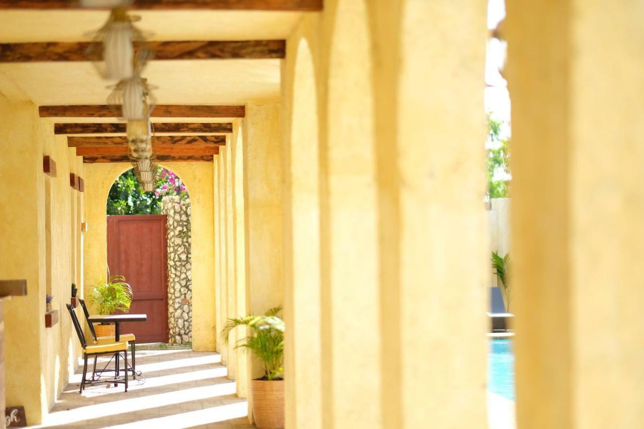 パングラオ La Casa Di Beatrice Bed & Breakfast エクステリア 写真