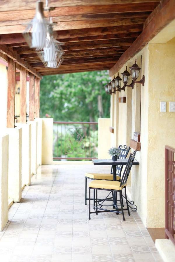 パングラオ La Casa Di Beatrice Bed & Breakfast エクステリア 写真